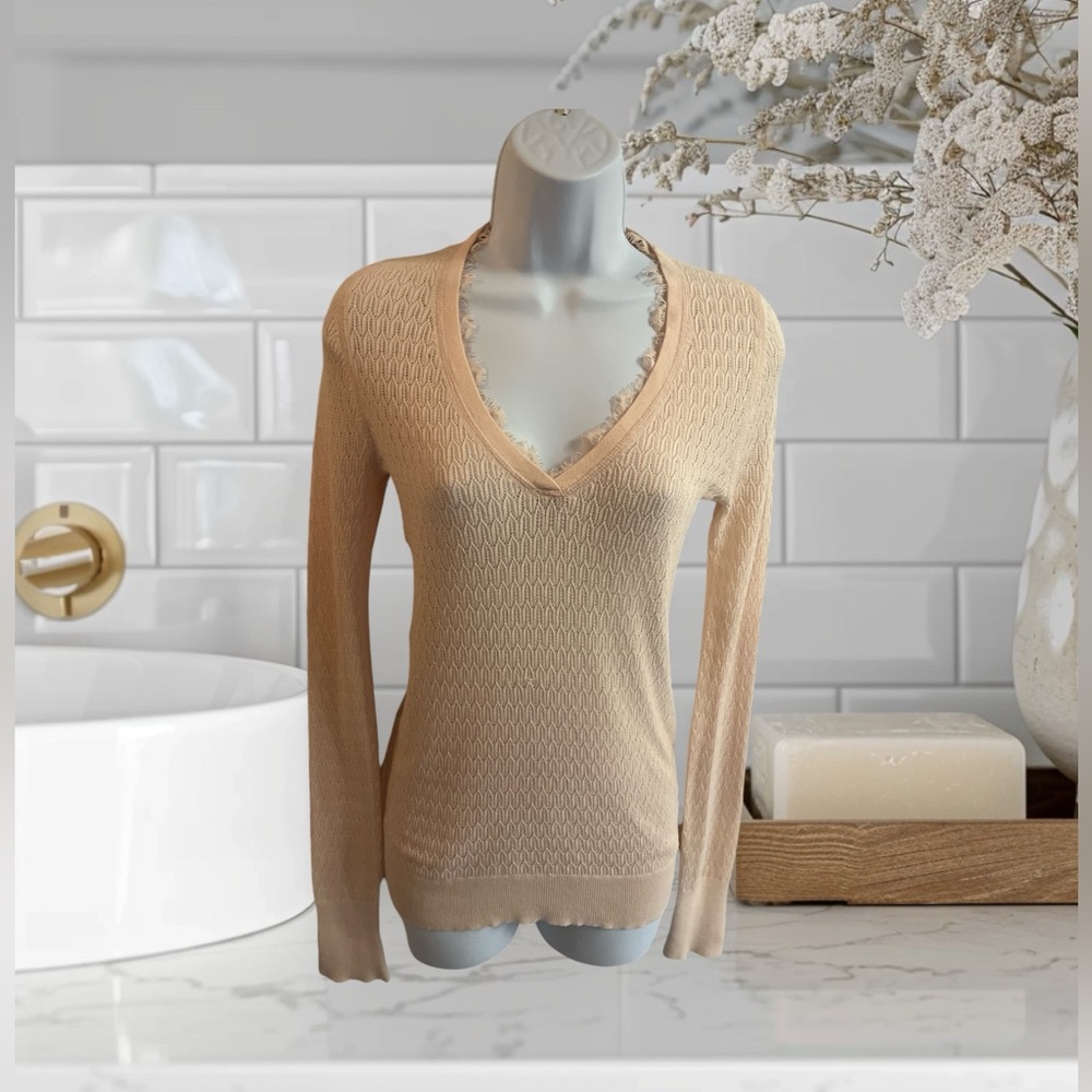 Victoria’s Closet Pale Pink lightweight Sweater (med) - Picture 1 of 5